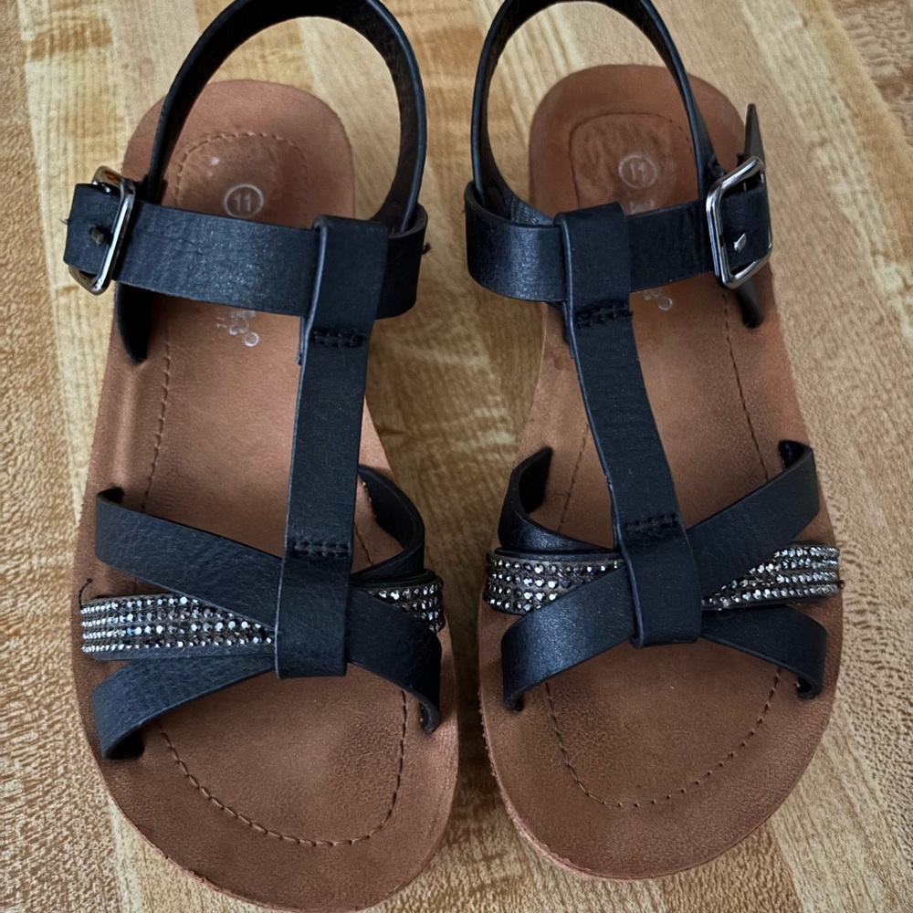 Link Black and Brown Kids Sandals